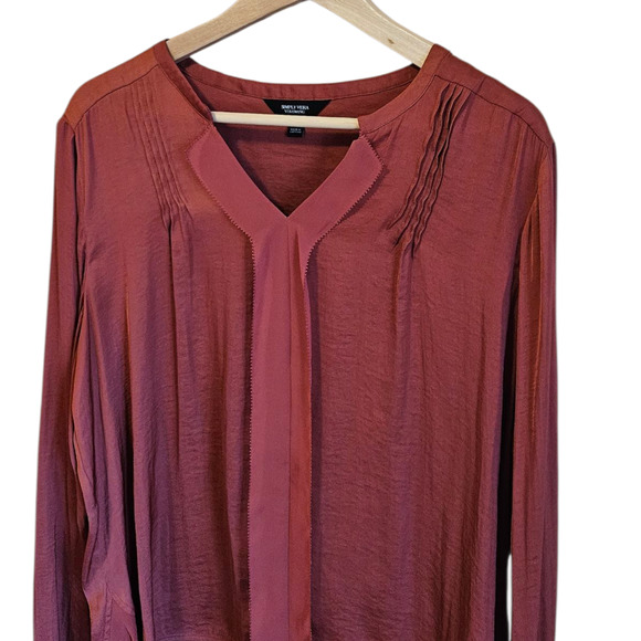 Simply Vera Vera Wang Blouse Long Sleeve VNeck Sheer Burgundy Women's XLarge - Picture 2 of 8